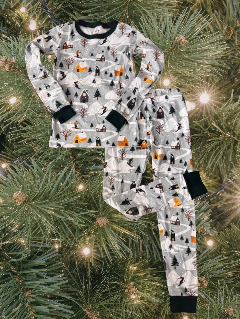 PJ Place (The Children’s Place) Winter Ski Pajama Bundle Kids Size 10/12